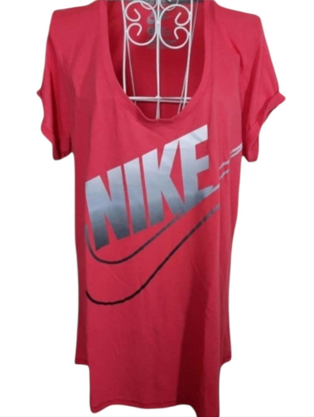 Nike Loose Fit Scoop Neck Melon Graphic Tee SZ L